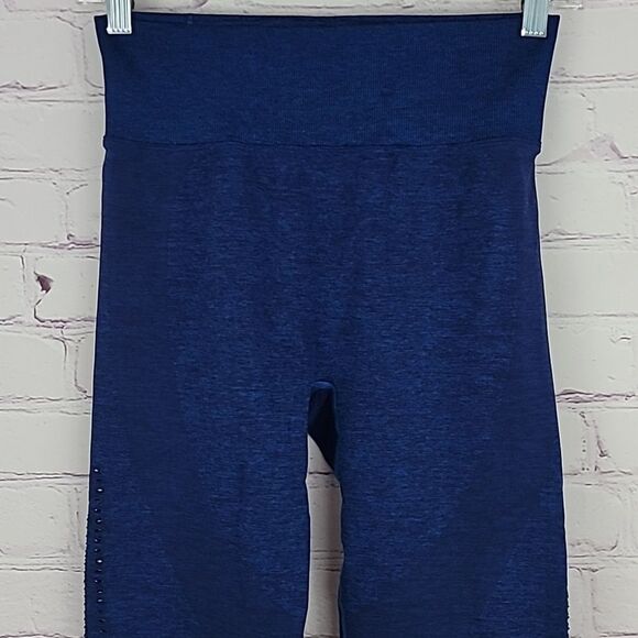 PINK Victoria's Secret Heathered Blue/Black Active/Workout Leggings. Size Medium - Picture 3 of 10